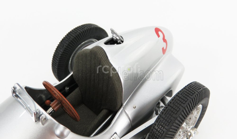 Cmc Mercedes benz F1  W125 N 3 Gp Donington 1937 M.von Brauchitsch 1:18 Silver