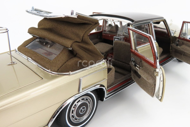Cmc Mercedes benz S-class 600 Pullman (w100) Landaulet Soft-top Semiconvertible 1972 1:18 Gold Met
