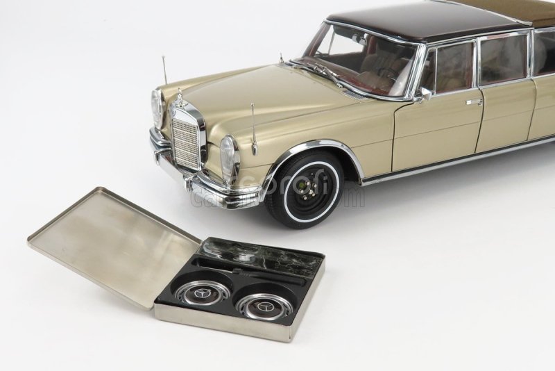 Cmc Mercedes benz S-class 600 Pullman (w100) Landaulet Soft-top Semiconvertible 1972 1:18 Gold Met