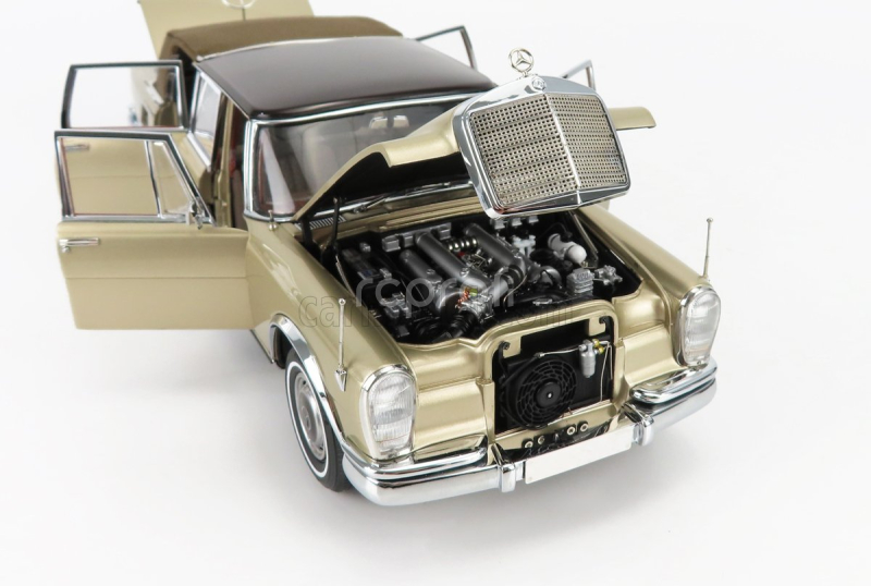 Cmc Mercedes benz S-class 600 Pullman (w100) Landaulet Soft-top Semiconvertible 1972 1:18 Gold Met