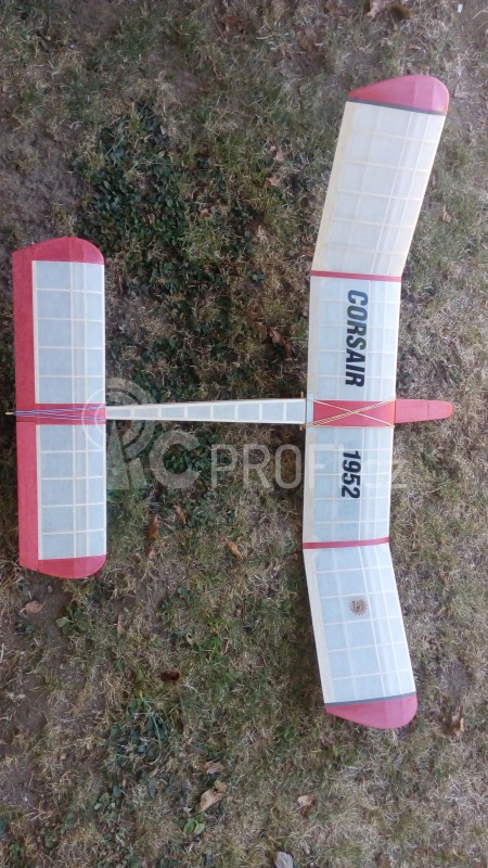 CORSAIR Glider historický model, rozpětí 1240mm, Classic models