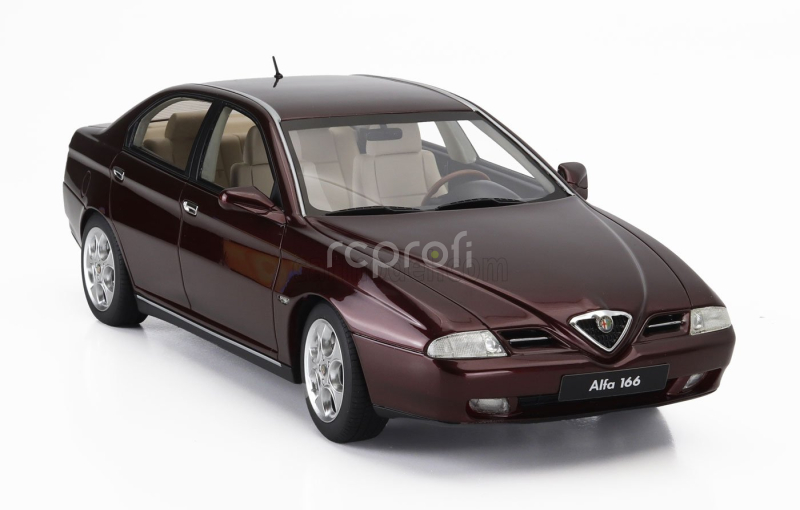 Cult-scale models Alfa romeo 166 3.0 V6 24v Super 1998 1:18 Red Met