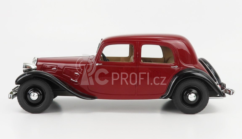 Cult-scale models Citroen Traction Avant 7cv 1934 1:18 Bordeaux Black