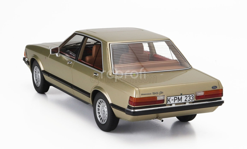 Cult-scale models Ford england Granada 2.8 Ghia Saloon 1978 1:18 Gold