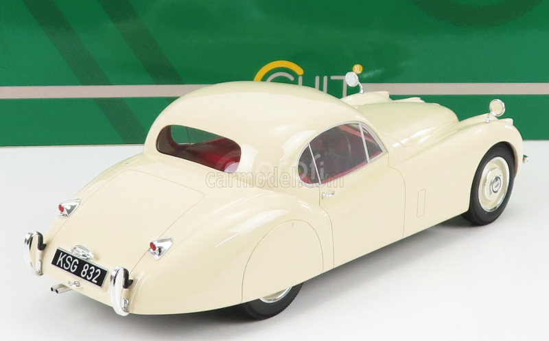 Cult-scale models Jaguar Xk120 Fhc 1951 1:18 Bílá