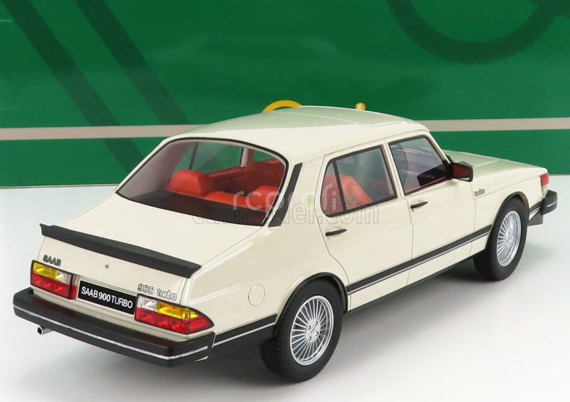 Cult-scale models Saab 900 Turbo 1980 1:18 Bílá