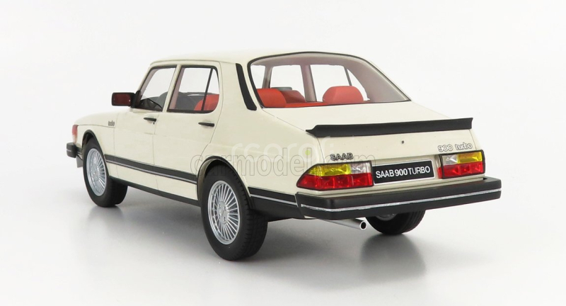 Cult-scale models Saab 900 Turbo 1980 1:18 Bílá