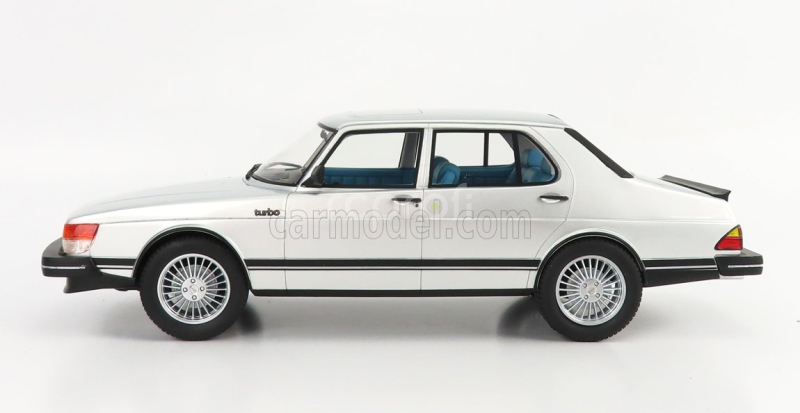 Cult-scale models Saab 900 Turbo 1980 1:18 Silver