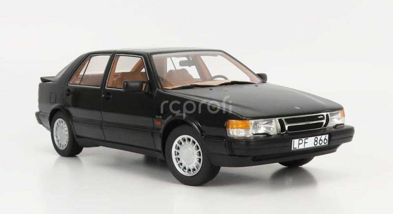 Cult-scale models Saab 9000 Turbo 1984 1:18 Black Met