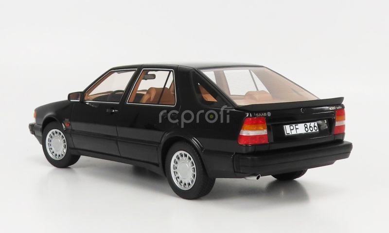 Cult-scale models Saab 9000 Turbo 1984 1:18 Black Met