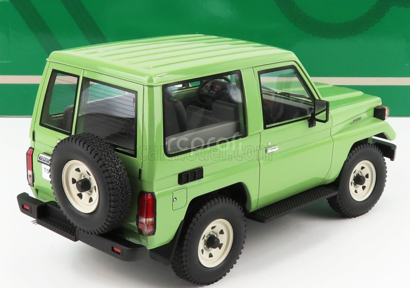 Cult-scale models Toyota Land Cruiser Bj70 1984 1:18 Zelená