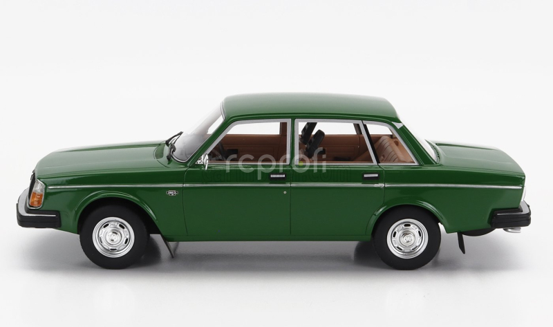 Cult-scale models Volvo 244dl 1975 1:18 Zelená