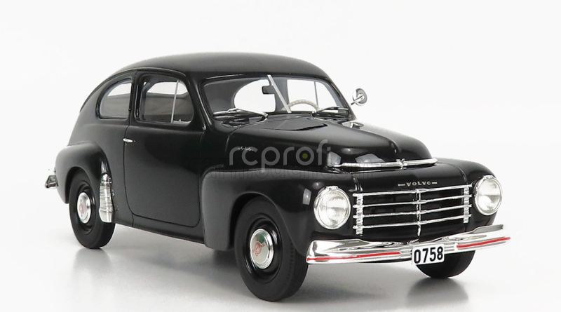 Cult-scale models Volvo Pv444 1947 1:18 Black