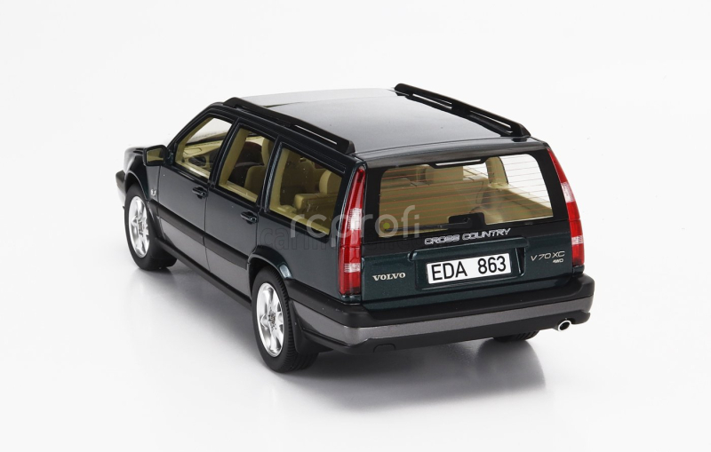 Cult-scale models Volvo V70 Xc Cross Country Sw Station Wagon 1996 1:18 Modrá Zelená Met