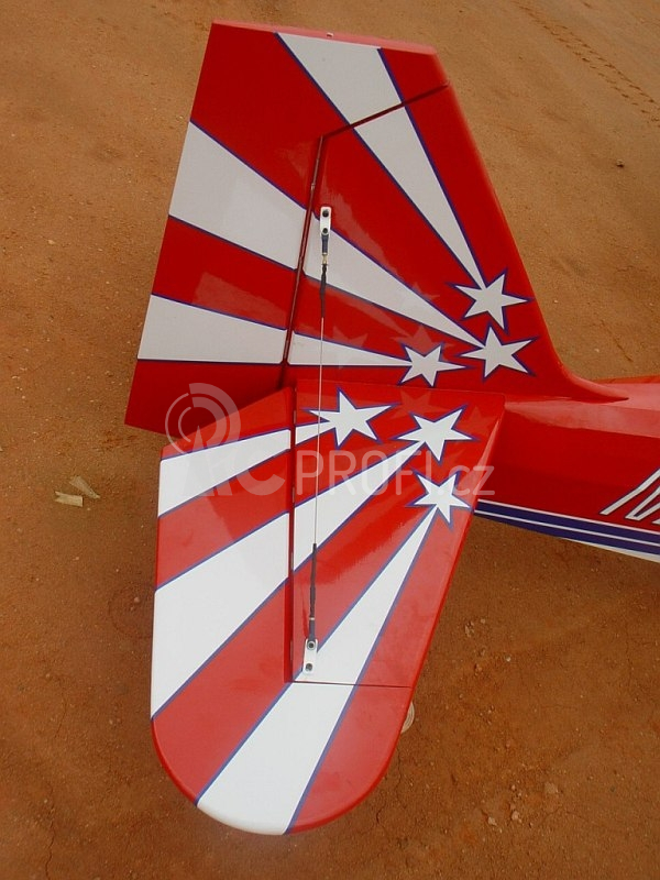 Decathlon scale 32% (3 100 mm) 80ccm (červeno/bílá)
