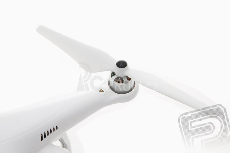 RC dron DJI Phantom 3 4K