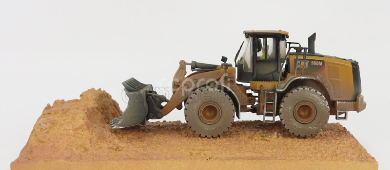 Dm-models Caterpillar Cat966m Ruspa Gommata - Scraper Tractor Weathered Medium Wheel Loader 1:50 Žlutá Černá