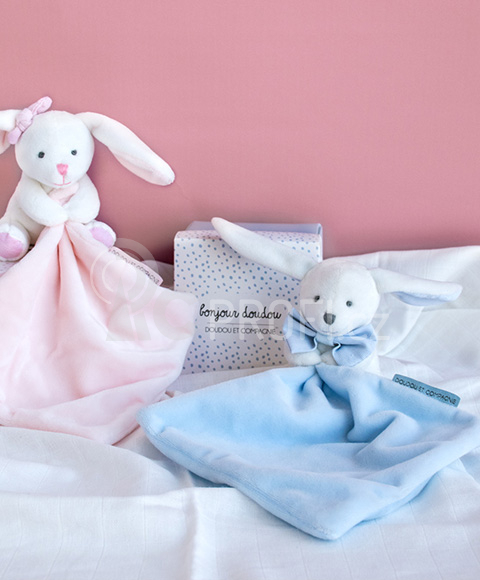 Doudou Dárková sada modrá - králíček s muchláčkem 10 cm