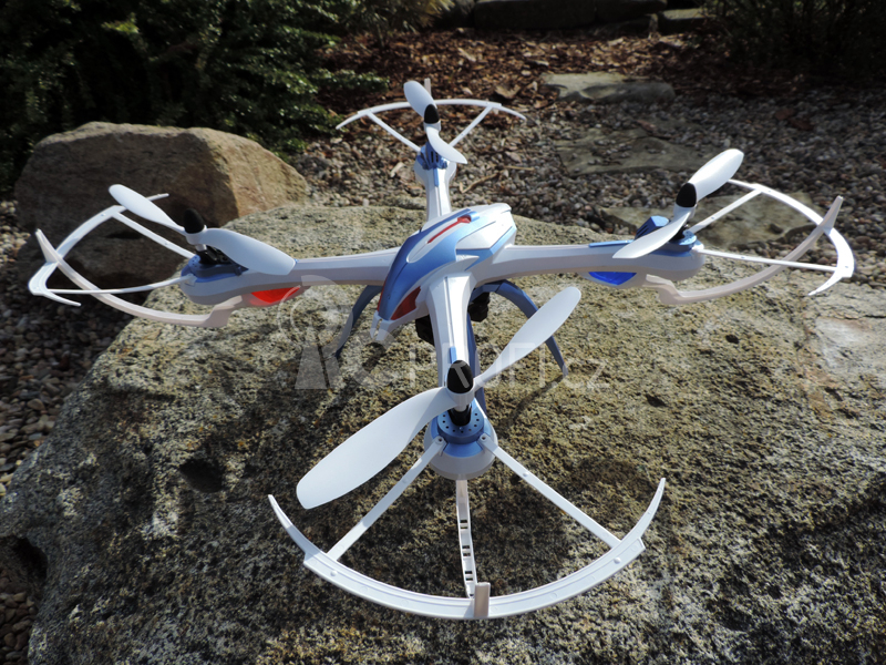 RC dron Tarantula X6