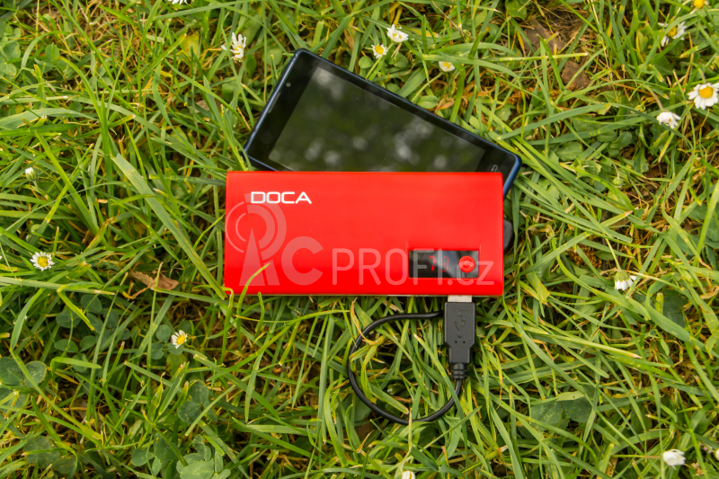 DOCA 13000 mAh, červená