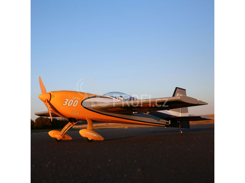 RC letadlo E-flite Extra 300 1.3m SAFE Select BNF Basic