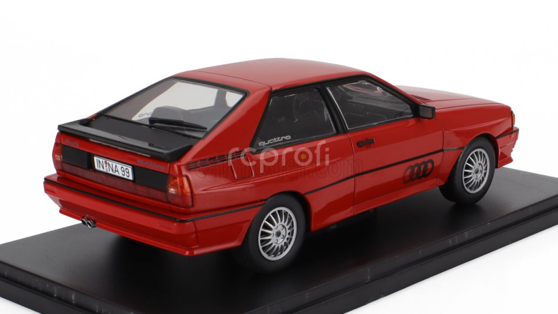 Edicola Audi Quattro 1980 - Con Vetrina - With Showcase 1:24 Red