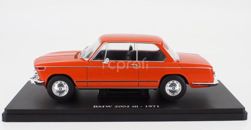 Edicola BMW 2002tii 1971 - Con Vetrina - With Showcase 1:24 Orange