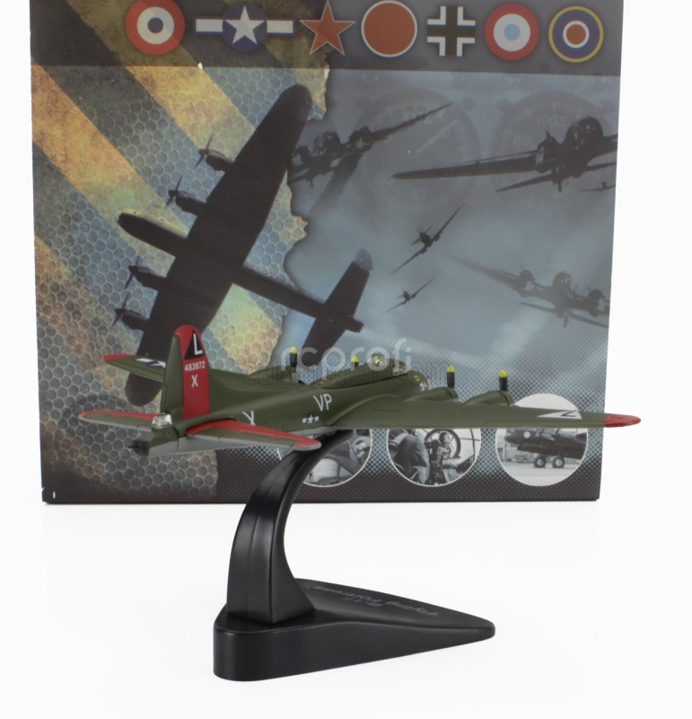 Edicola Boeing B17 Flying Fortess Bombardiere Airplane 1938 - Usaf - United States Army Air Force 1:144 Vojenská Zelená