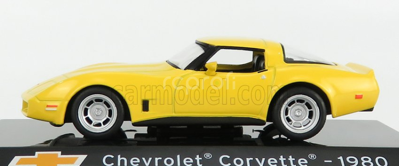 Edicola Chevrolet Corvette 1980 - Con Vetrina - With Showcase 1:43 Žlutá