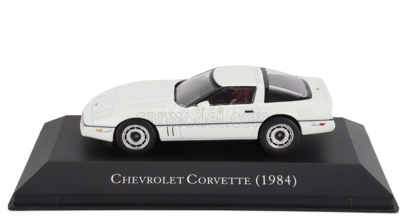 Edicola Chevrolet Corvette C4 1984 1:43 Bílá