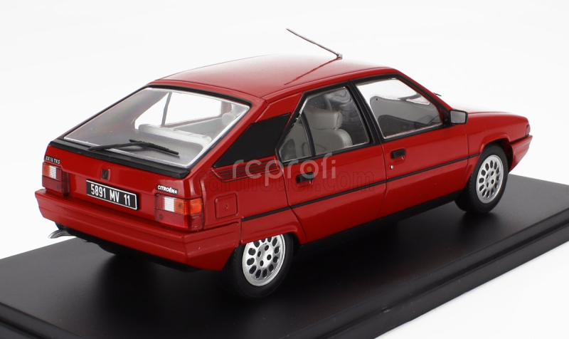 Edicola Citroen Bx 16 Trs 1983 - Con Vetrina - With Showcase 1:24 Red