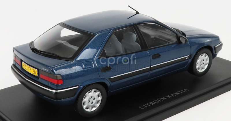 Edicola Citroen Xantia 1993 1:24 Blue