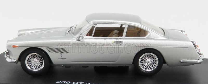 Edicola Ferrari 250 Gt 2+2 1960 1:43 Silver