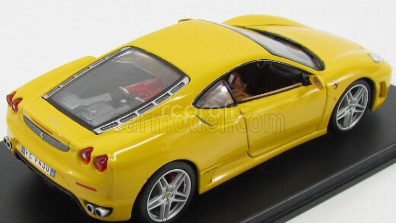 Edicola Ferrari F430 2004 - Con Vetrina - With Showcase 1:24 Žlutá