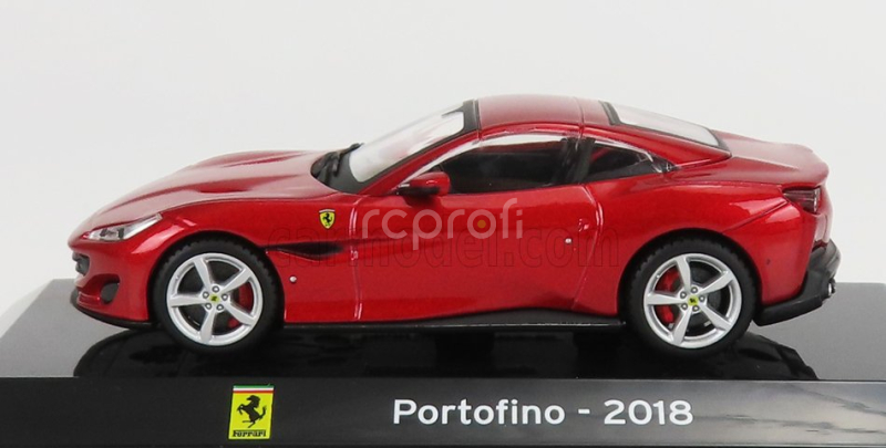Edicola Ferrari Portofino 2018 - Con Vetrina - With Showcase 1:43 Red