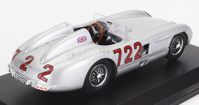 Edicola Mercedes benz 300 Slr Spider N 722 Winner Mille Miglia 1955 Stirling Moss - Denis Jenkinson 1:43 Silver