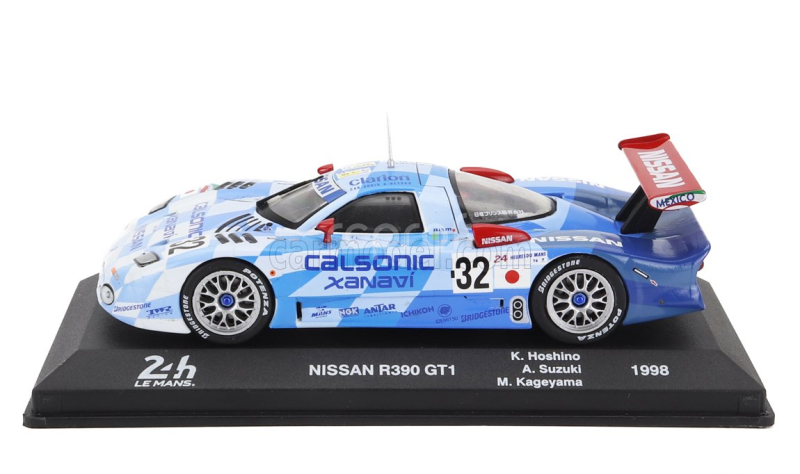 Edicola Nissan R390 Gt1 3.5l Turbo Team Nissan Motorsport N 32 3rd 24h Le Mans 1998 Kazuyoshi Hoshino - Aguri Suzuki - Masahyko Kageyama 1:43 Bílá Světle Modrá