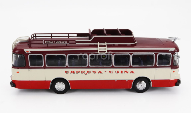 Edicola Pegaso Comet 5061 Autobus Empresa - Cuina 1963 1:43 2 Tóny Červené Smetany