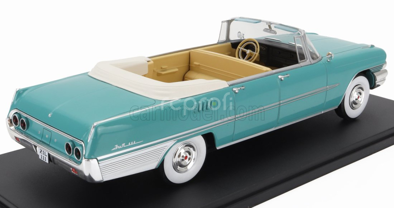 Edicola ZIL 111d Cabriolet 1963 1:24 Velmi Světle Zelená