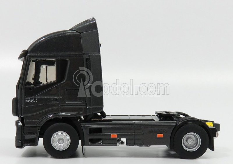 Eligor Iveco Fiat Stralis 500 Euro 6 Hi-way Tractor Truck 2-assi 2016 1:43, šedá