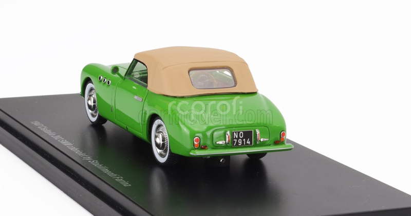 Esval model Cisitalia 202 Sc Stabilimenti Farina Cabriolet Closed 1947 1:43 Zelený Krém