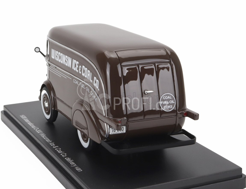 Esval model International D-300 N 600 Van Wisconsin Ice & Coal Co. 1938 1:43, hnědá