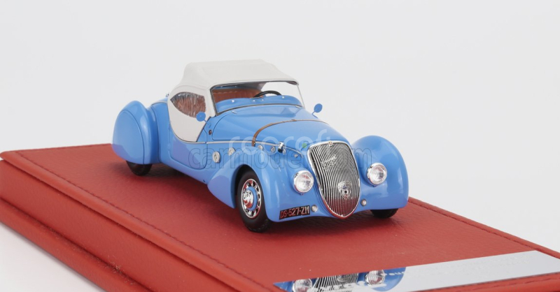 Evrat Peugeot 402 Darl Mat Spider Soft-top 1938 1:43 Světle Modrá Bílá