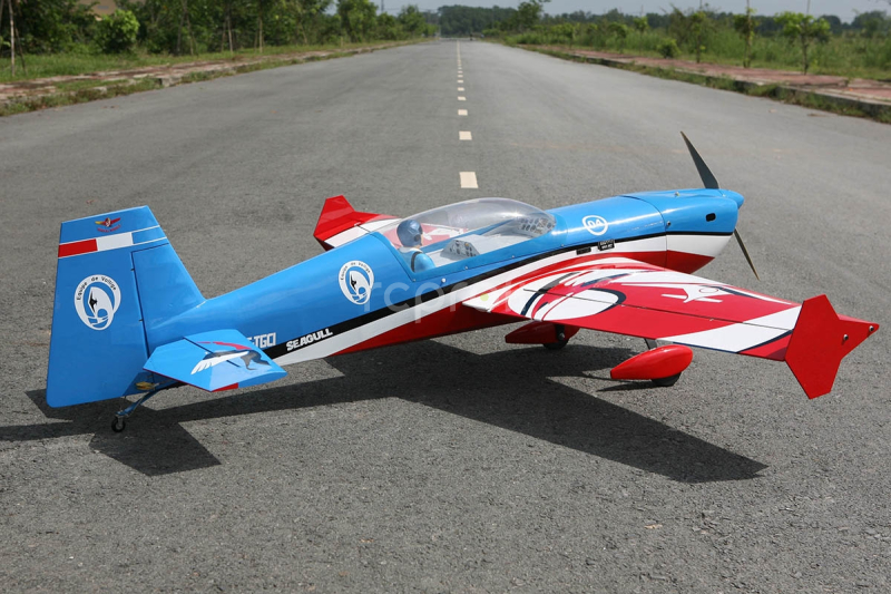 RC letadlo Extra 330LX 2,08m červeno/modrá