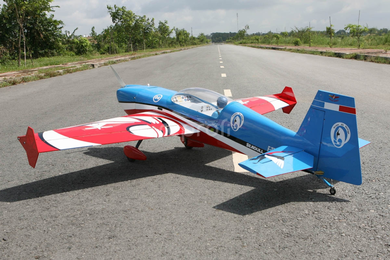 RC letadlo Extra 330LX 2,08m červeno/modrá