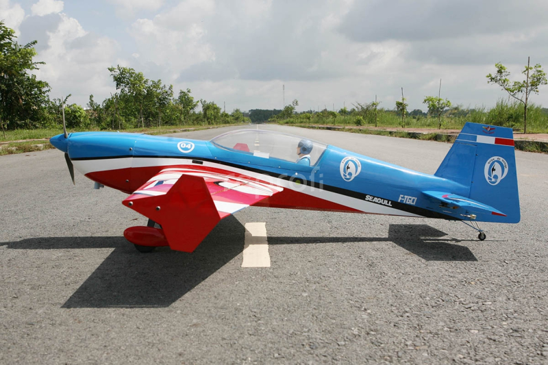 RC letadlo Extra 330LX 2,08m červeno/modrá