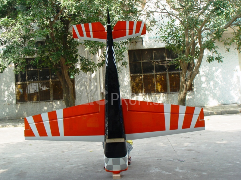 Extra 330SC scale 40% (3 100 mm) 150ccm (oranžovo/bílá)