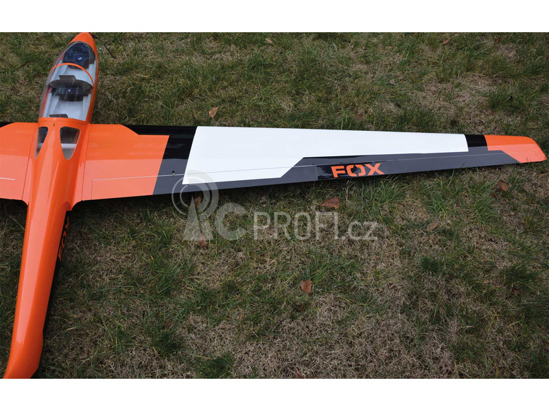 RC letadlo Fox MDM-1 3.5m ARF