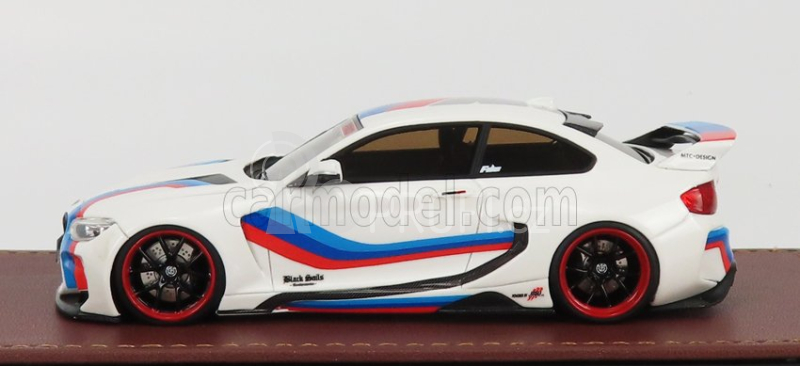 Glm-models BMW 2-series M235i Darwinpro Mtc Black Sails Widebody 2015 1:43 Bílá Modrá Červená