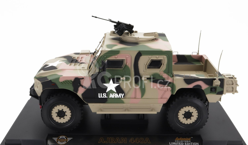 Golden wheel models GAZ Nimr Ajban 440a Infantry Mobility Vehicle 2006 1:16 Vojenská Kamufláž